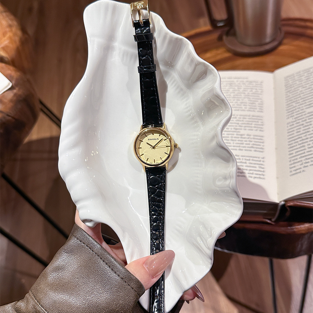 Nowy luksusowy zegarek kwarcow – Luxury Watch Gold And Black recenzja i cena