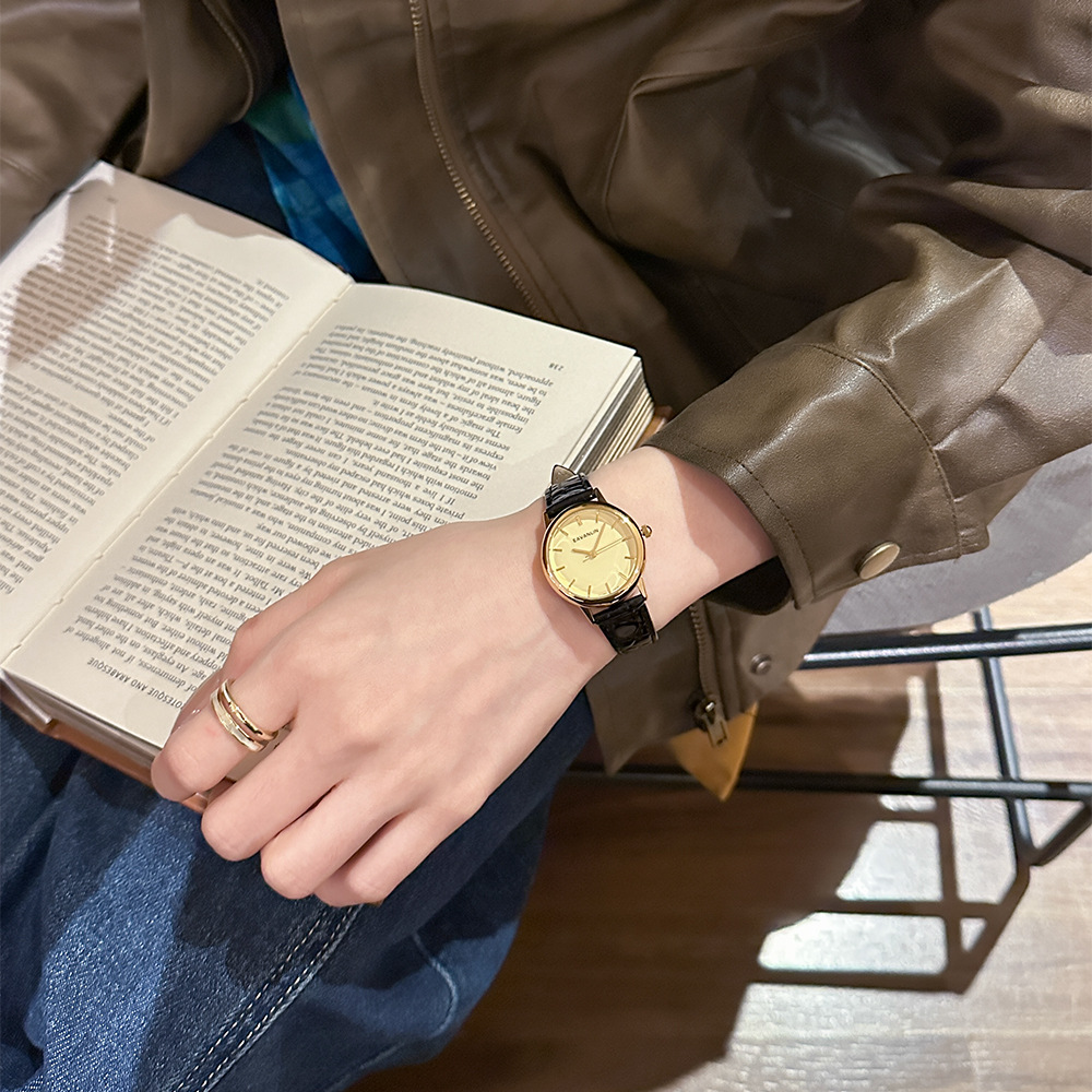 Nowy luksusowy zegarek kwarcow – Luxury Watch Gold And Black recenzja i cena