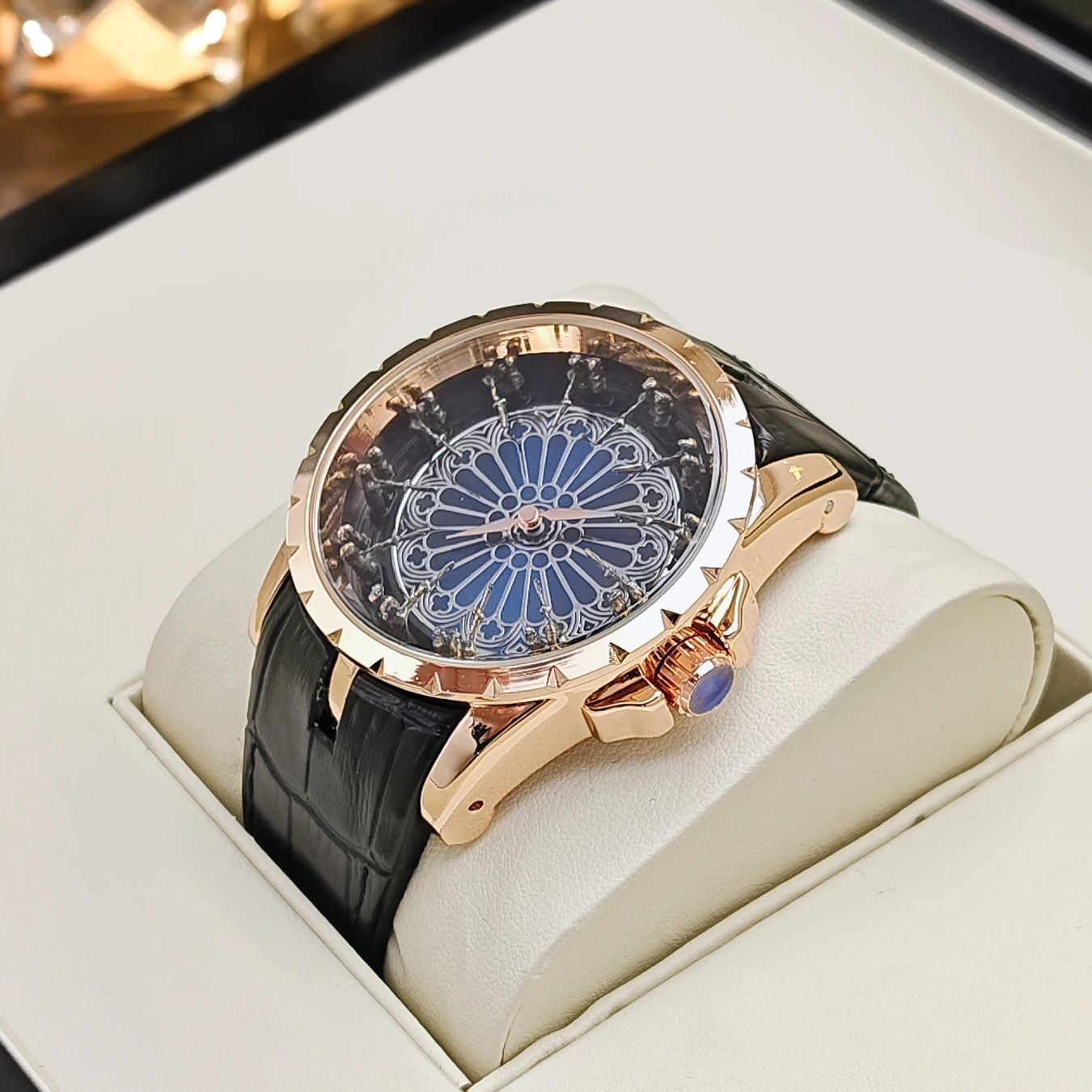 Luksusowy i elegancki zegarek  – Zodiac Luxury Watch recenzja i cena