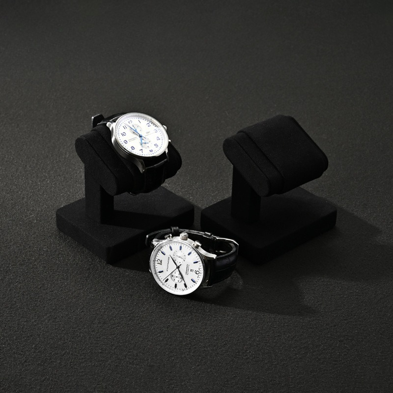 Luksusowy stojak na zegarki z  – Luxury Watch Stand recenzja i cena